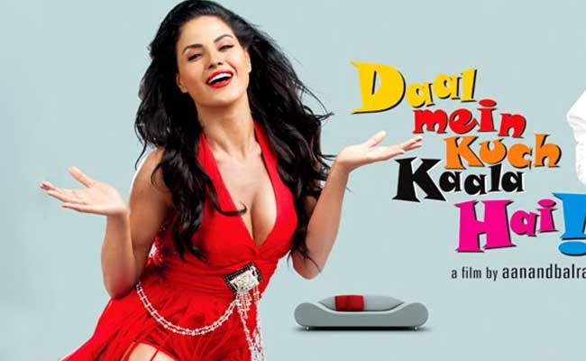 I keep falling I love and cry Veena Malik